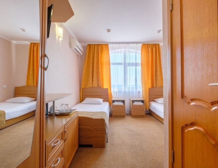 2-местное эконом-стандарт - Спа-отель «Феодосия»