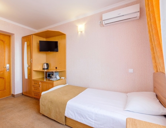 2-местное эконом-стандарт - Спа-отель «Феодосия»