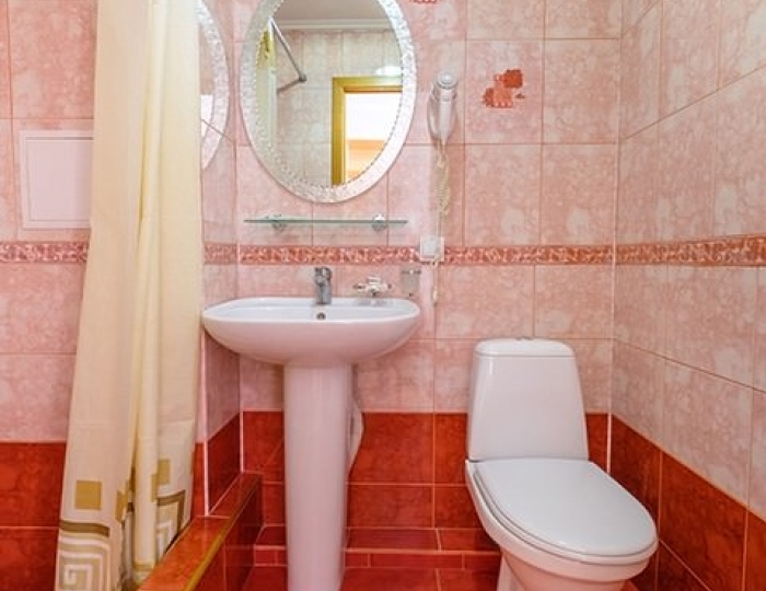 2-местное станд. катег. В (вид на город) - Спа-отель «Феодосия»