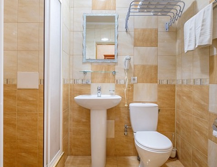 1-мест.(разм. в 2-мест.) полулюкс (вид на море) - Спа-отель «Феодосия»